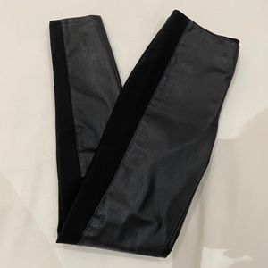 Armani Faux Leather Leggings 🖤 size 2